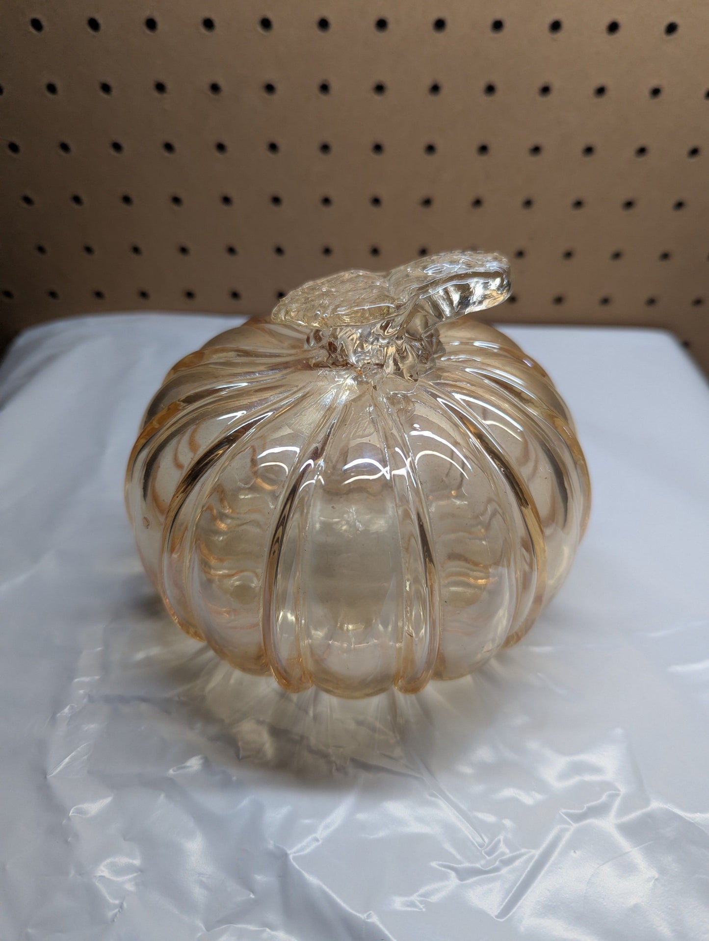 Light Amber 5" Glass Pumpkin with Leaf