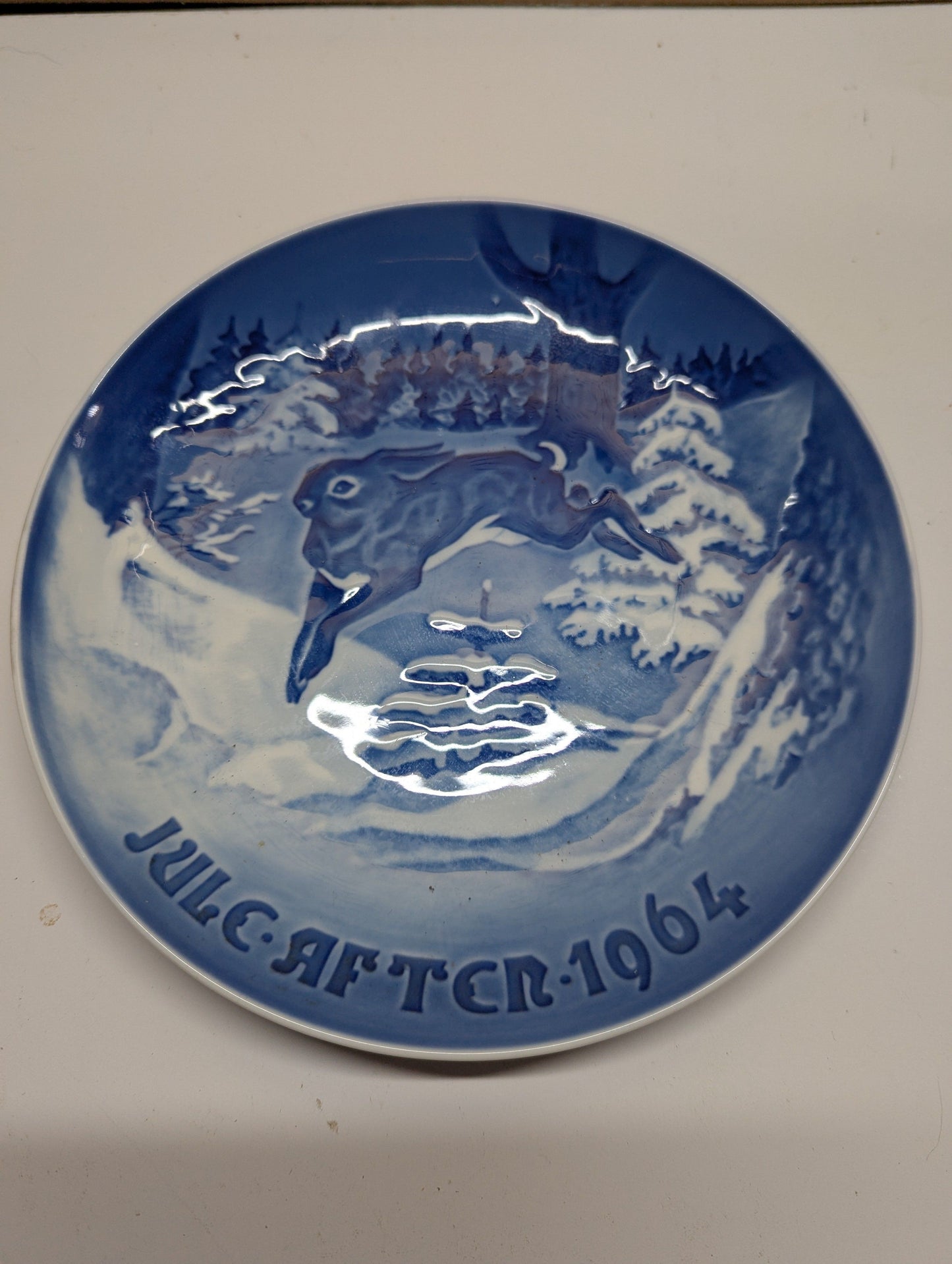 Jule After 1964 Rabbit Plate 7.25"