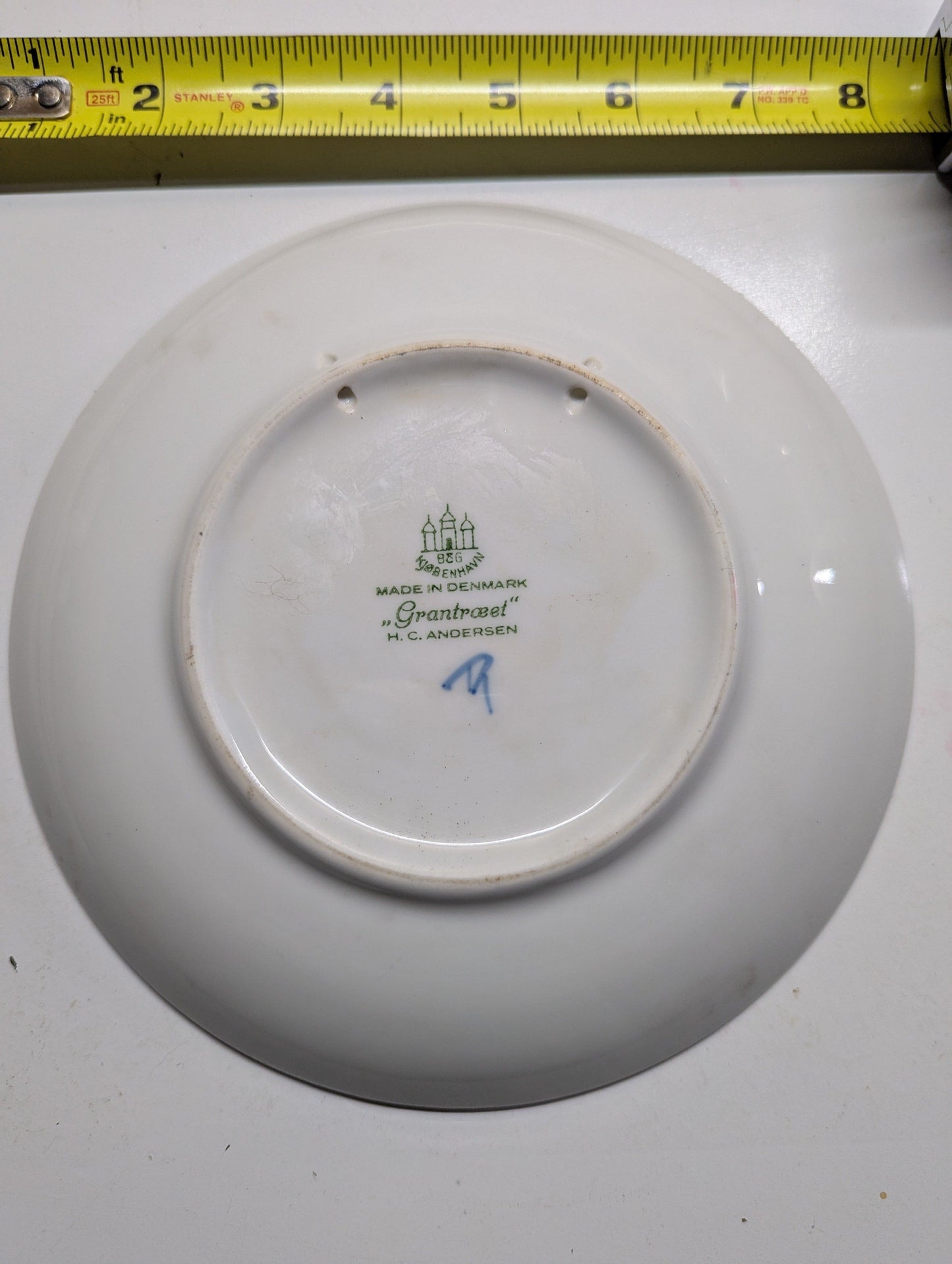 Jule After 1964 Rabbit Plate 7.25"