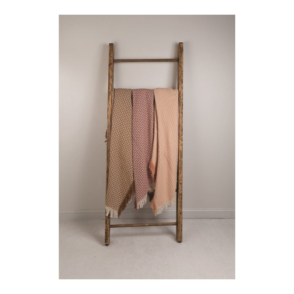 Heirloom-quality Lattice Shell Tapestry Throw 46x67 Woven Throw