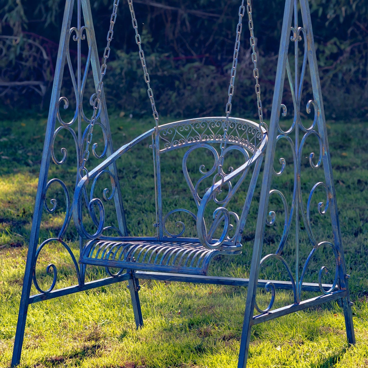 Bordeaux Iron Swing Chair in Cobalt Blue