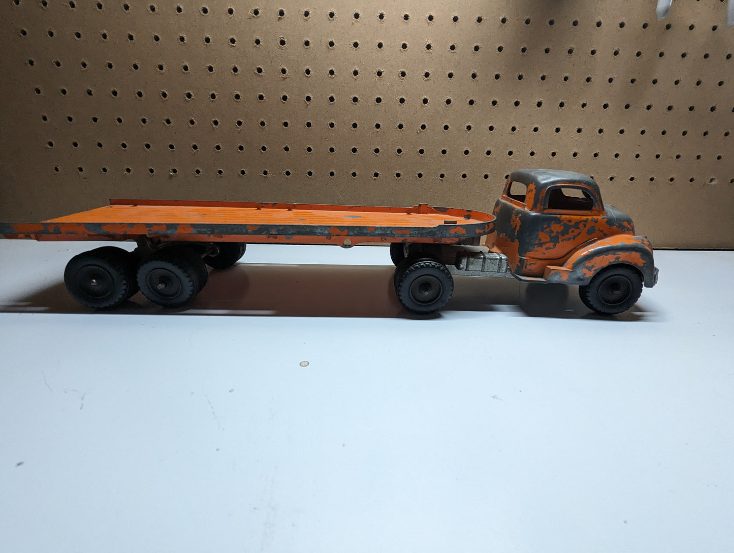 1950 Hubley Stake Truck 500 Series Vintage Orange Toy Flatbed