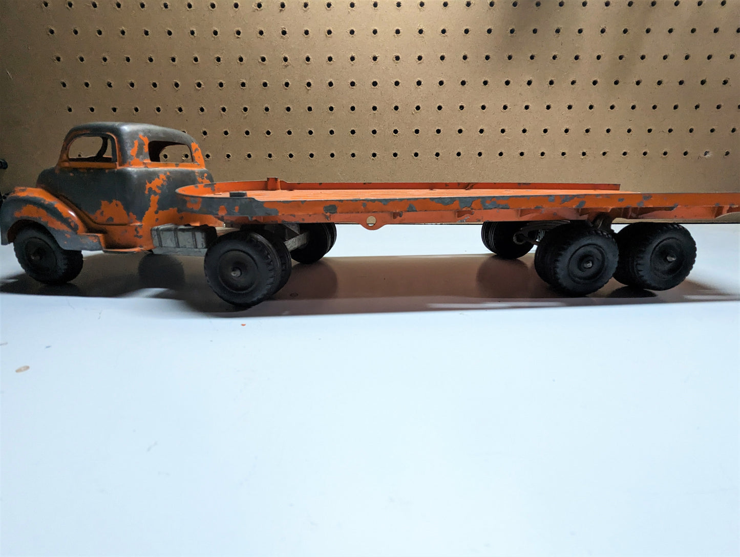 1950 Hubley Stake Truck 500 Series Vintage Orange Toy Flatbed