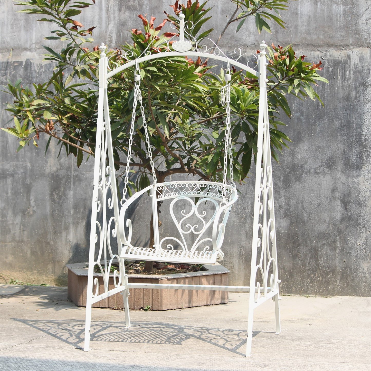 Iron Swing Chair "Bordeaux" in Antique White