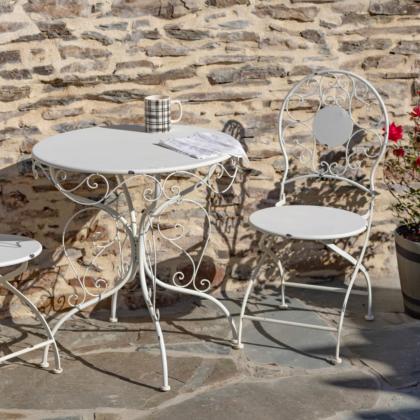 Le Chardenoux 1908 Three Piece Metal Bistro Set in Antique White